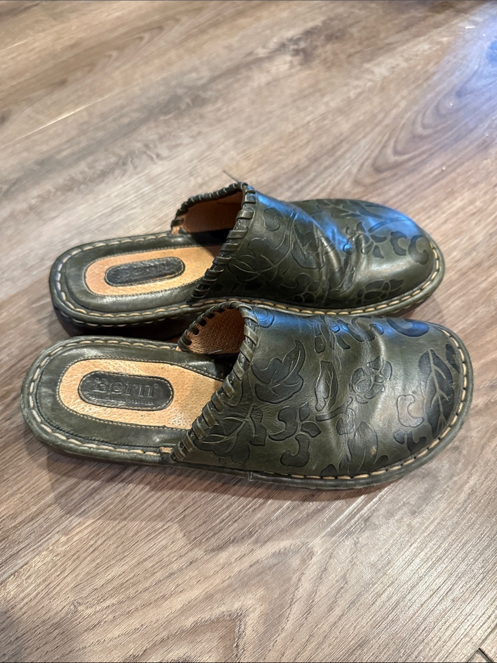Born Green Tooled Leather Mule Size 5